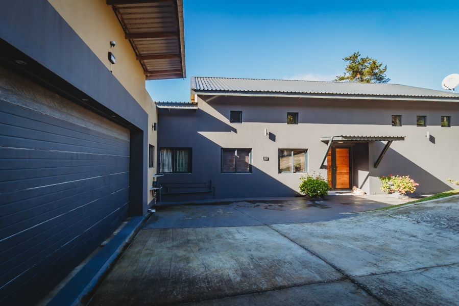 3 Bedroom Property for Sale in Victoria Bay Western Cape
